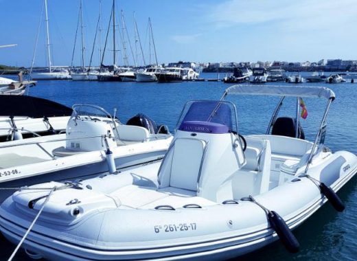 GRAND 650 Aquarius Menorca Quaysport